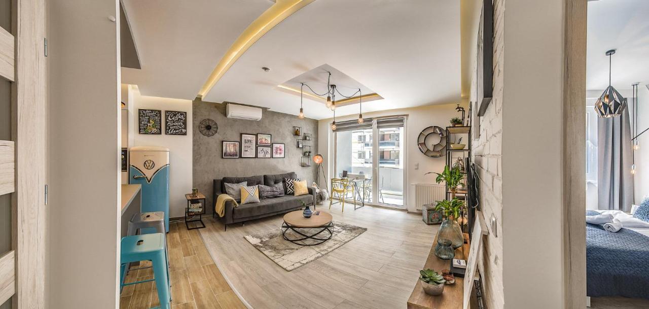 Apartamento Corvin Interior Design Apartment+free Garage *