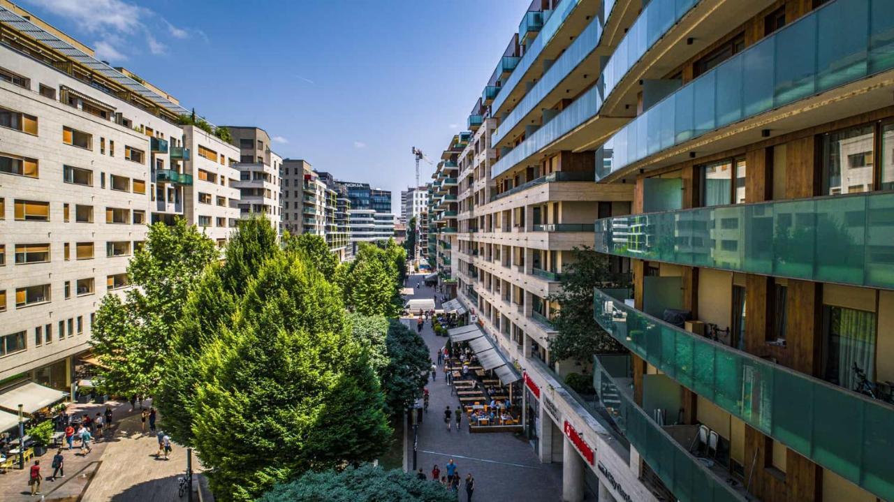Corvin Interior Design Apartment+free Garage Apartamento *